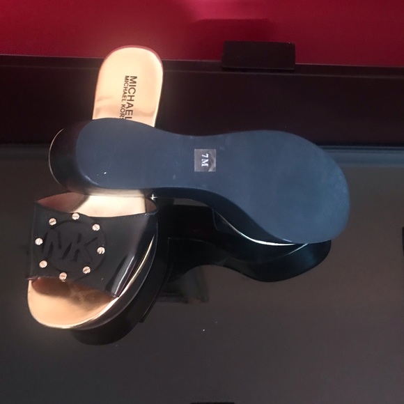 COPY - Wedge worn once!! - Picture 2 of 2